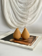 Load image into Gallery viewer, Unique Tear Drop Candle