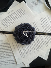 Load image into Gallery viewer, Peony Flower Candle