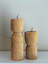 Load image into Gallery viewer, Hourglass Set Candle