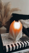 Load image into Gallery viewer, Palm Spare Candle
